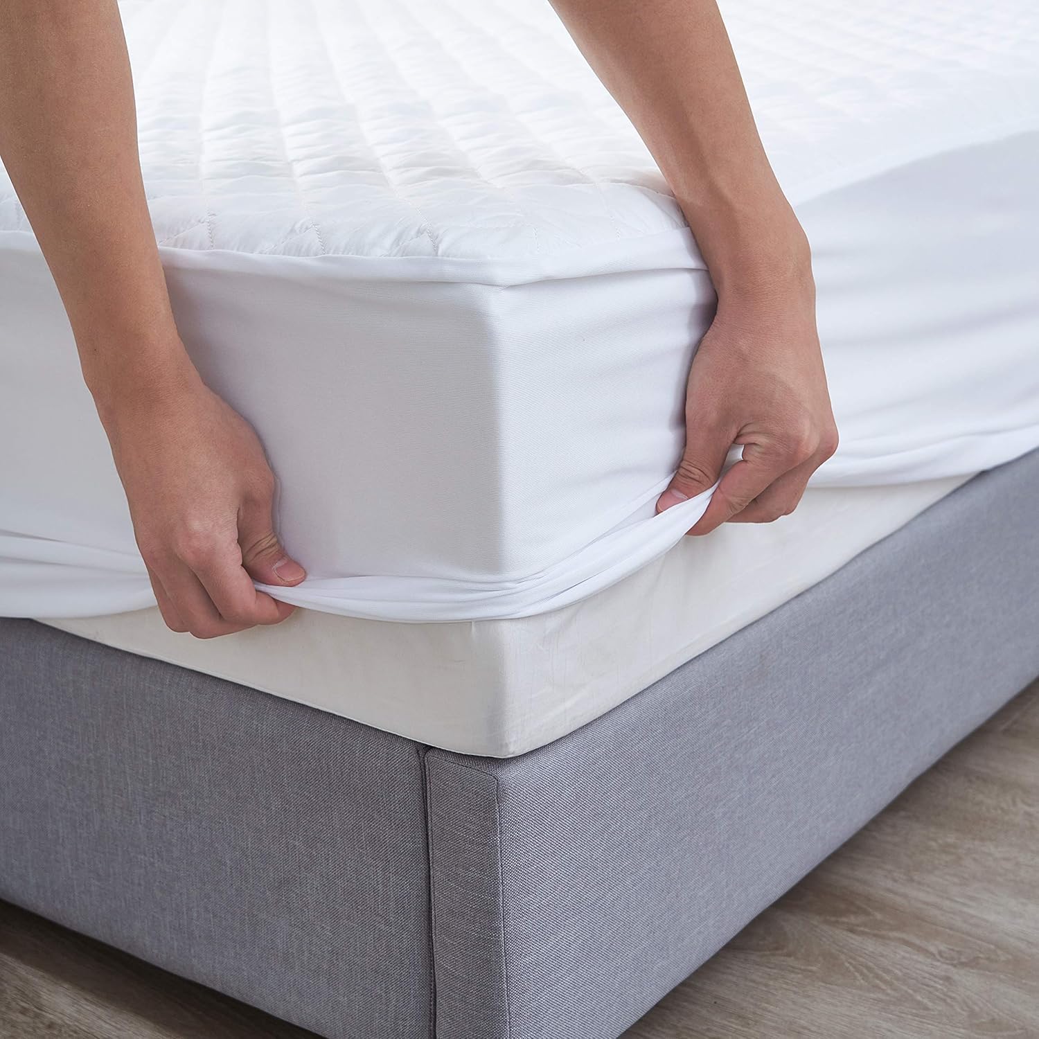Microfiber Quilted Mattress Protector