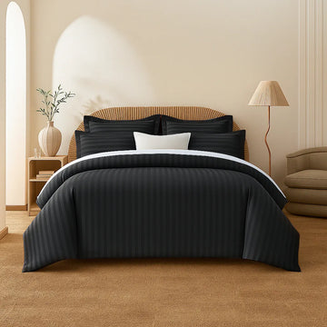 striped duvet cover
modern bedding
duvet set Pakistan
bedroom bedding sets
premium bedding set
luxury duvet cover