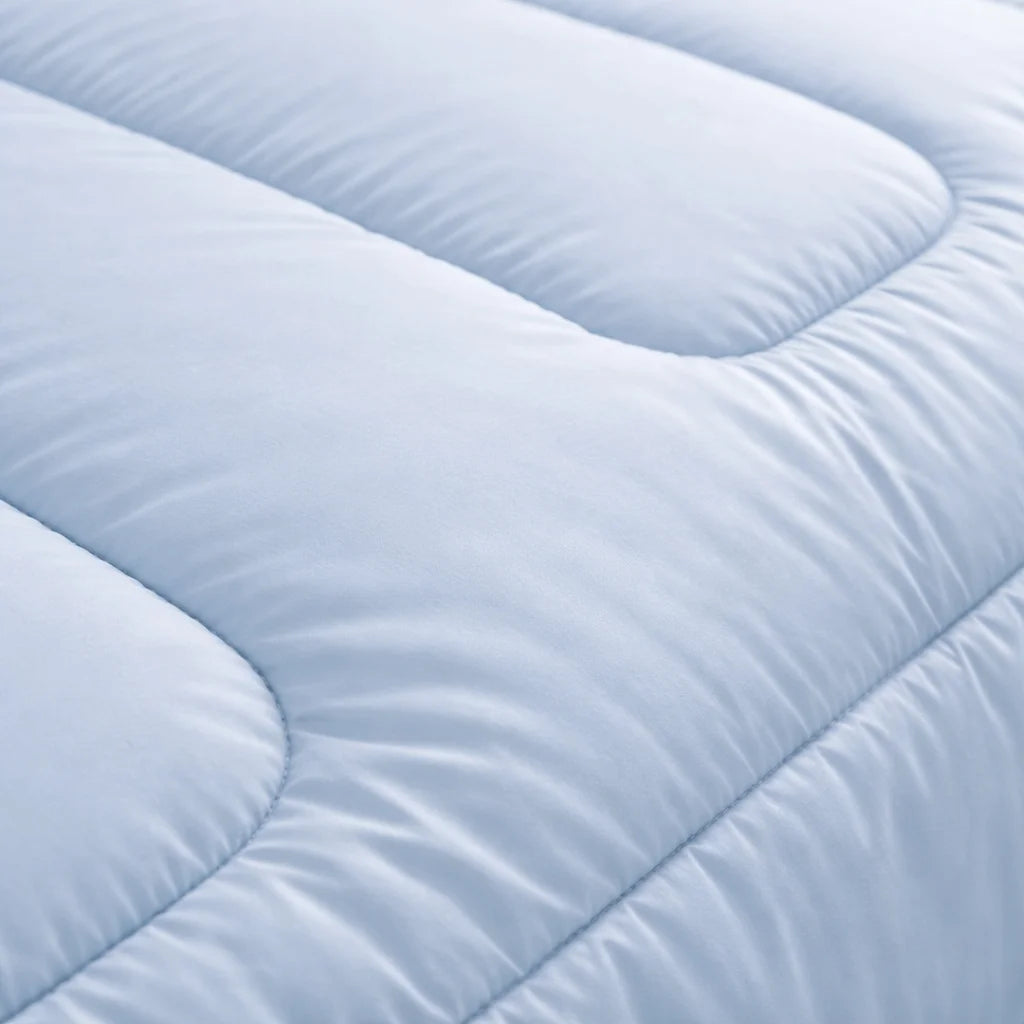 summer comforter set	
lightweight comforter
cooling comforter	
breathable bedding